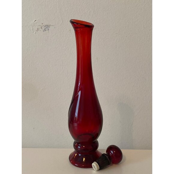 Ruby Red Avon Glass Swirl Unforgettable Cologne Bottle Bud Vase Empty VTG - Picture 2 of 12